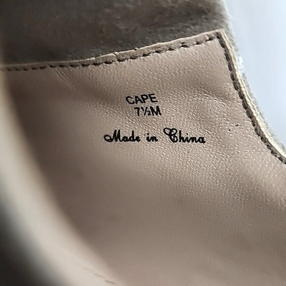 Donald Pliner Women's Cape Wedge Platform Taupe Suede Leather Loafer Size 7.5M - Picture 11 of 15